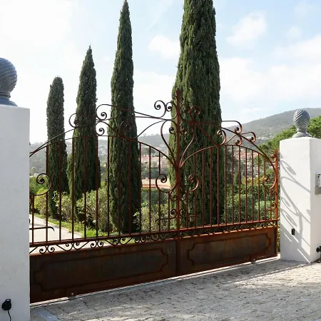 L'espigoulie Πανσιόν *